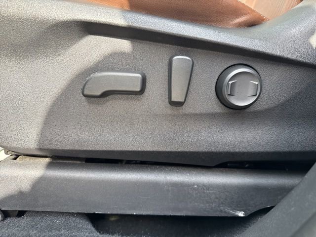 Used 2020 Subaru Ascent Touring w/ Popular Package #2 image 17