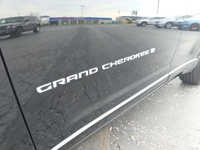 Used 2024 Jeep Grand Cherokee Overland w/ Adv Protech Group III image 64