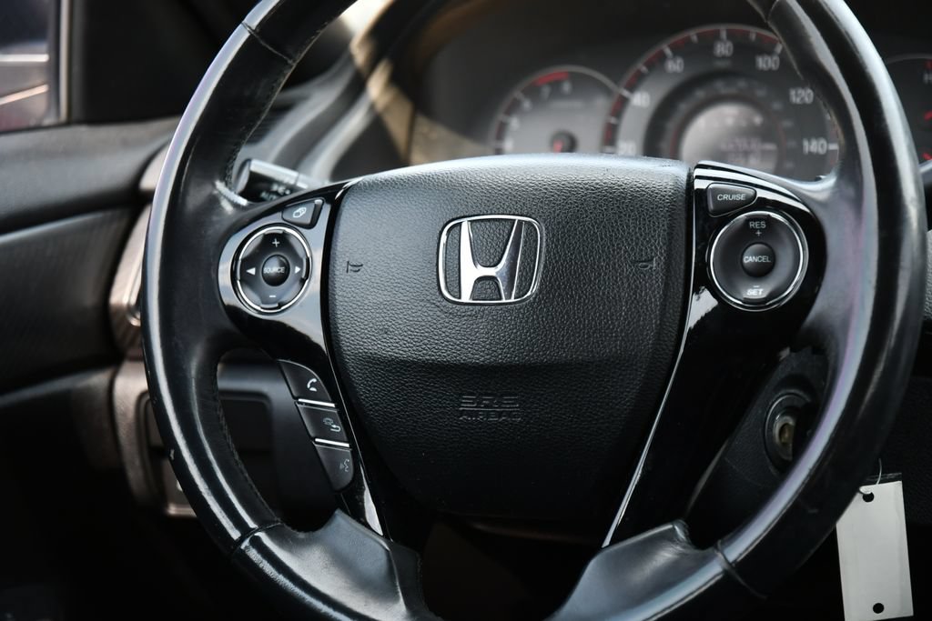Used 2016 Honda Accord Sport image 21