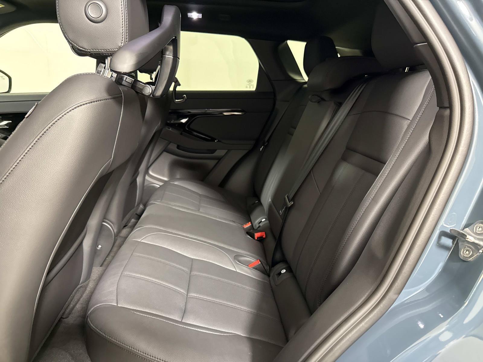 New 2026 Land Rover Range Rover Evoque S AWD/4WD image 14