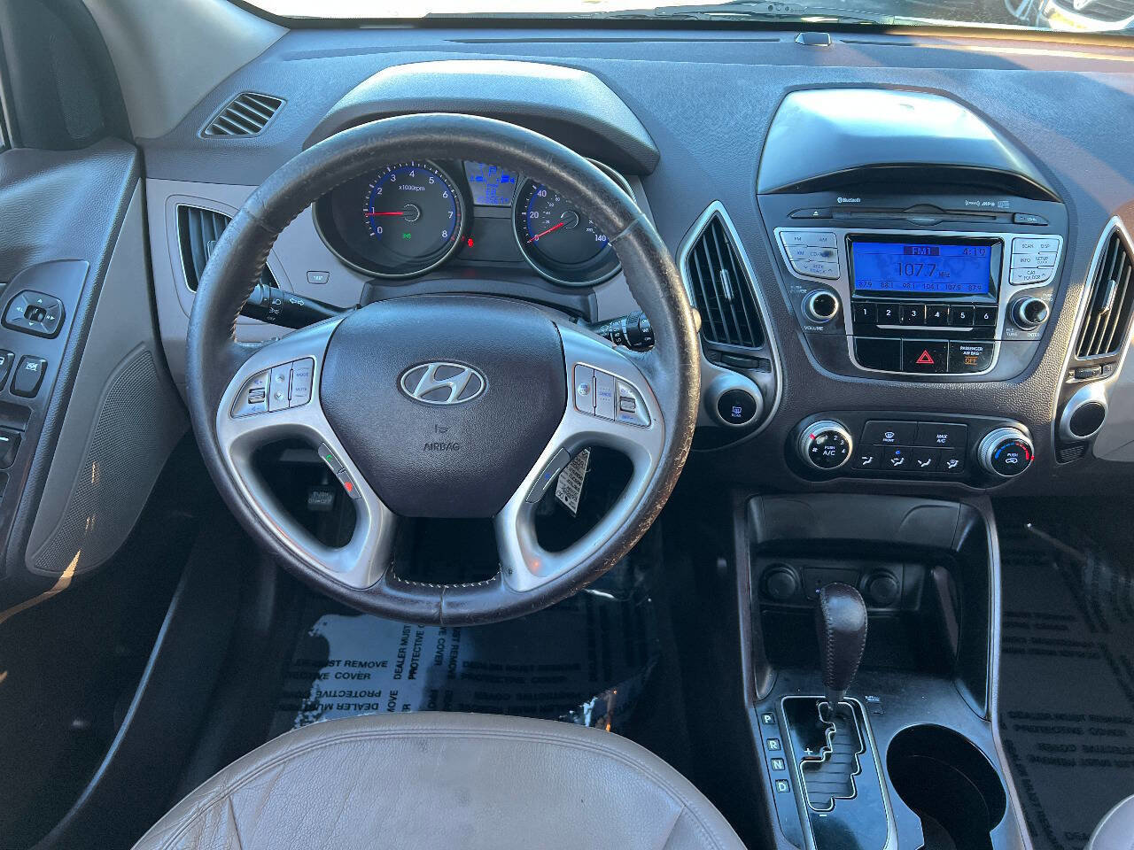 Used 2011 Hyundai Tucson GLS image 28