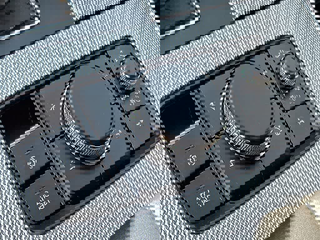 Used 2024 MAZDA CX-90 3.3 Turbo w/ Premium Package image 29