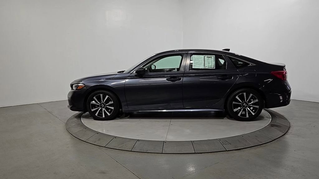 Used 2023 Honda Civic EX image 2