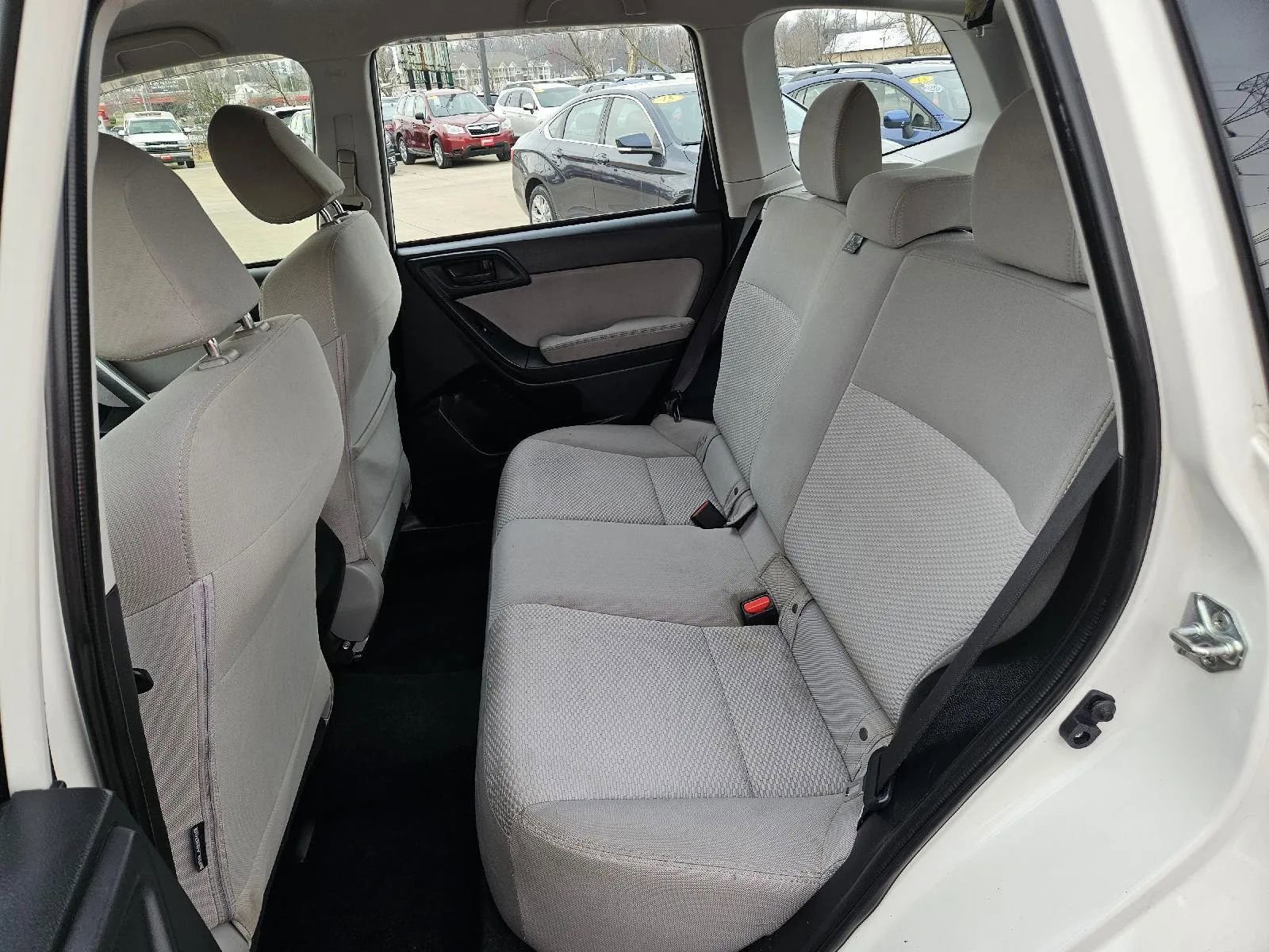 Used 2015 Subaru Forester 2.5i w/ Alloy Wheel Package image 17