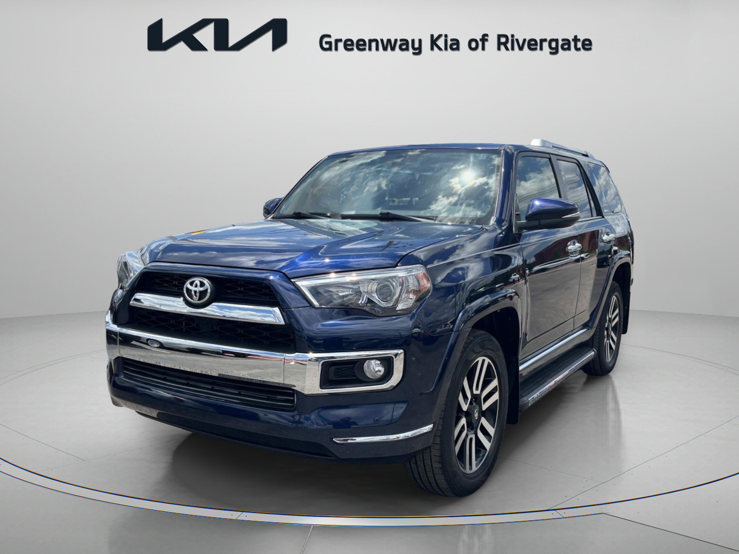 Used 2017 Toyota 4Runner Limited AWD/4WD image 3