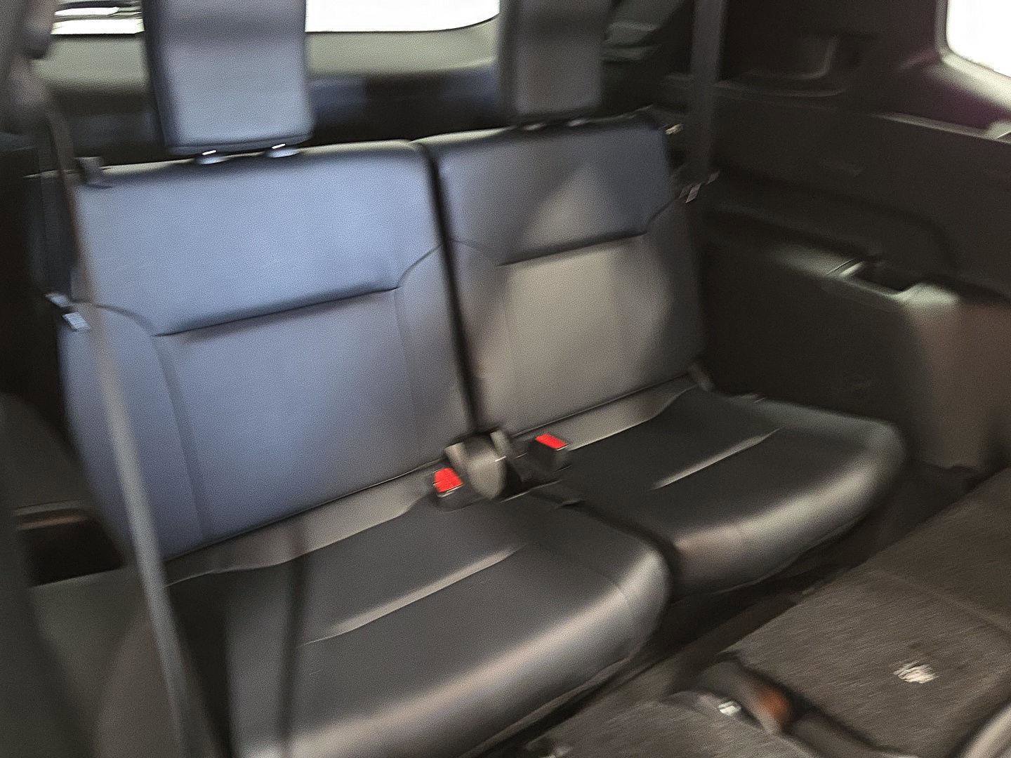 Used 2024 Mitsubishi Outlander SE Black Edition image 21