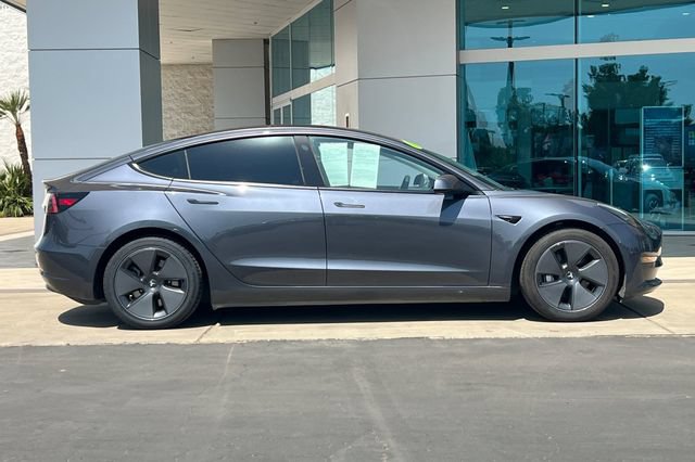 Used 2023 Tesla Model 3 Standard Range RWD image 3