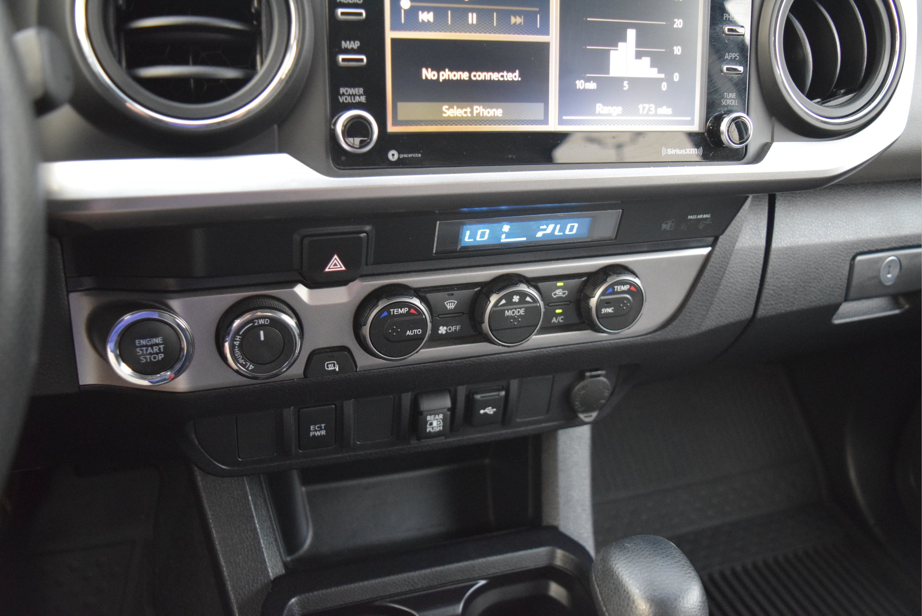 Used 2023 Toyota Tacoma SR5 AWD/4WD image 18