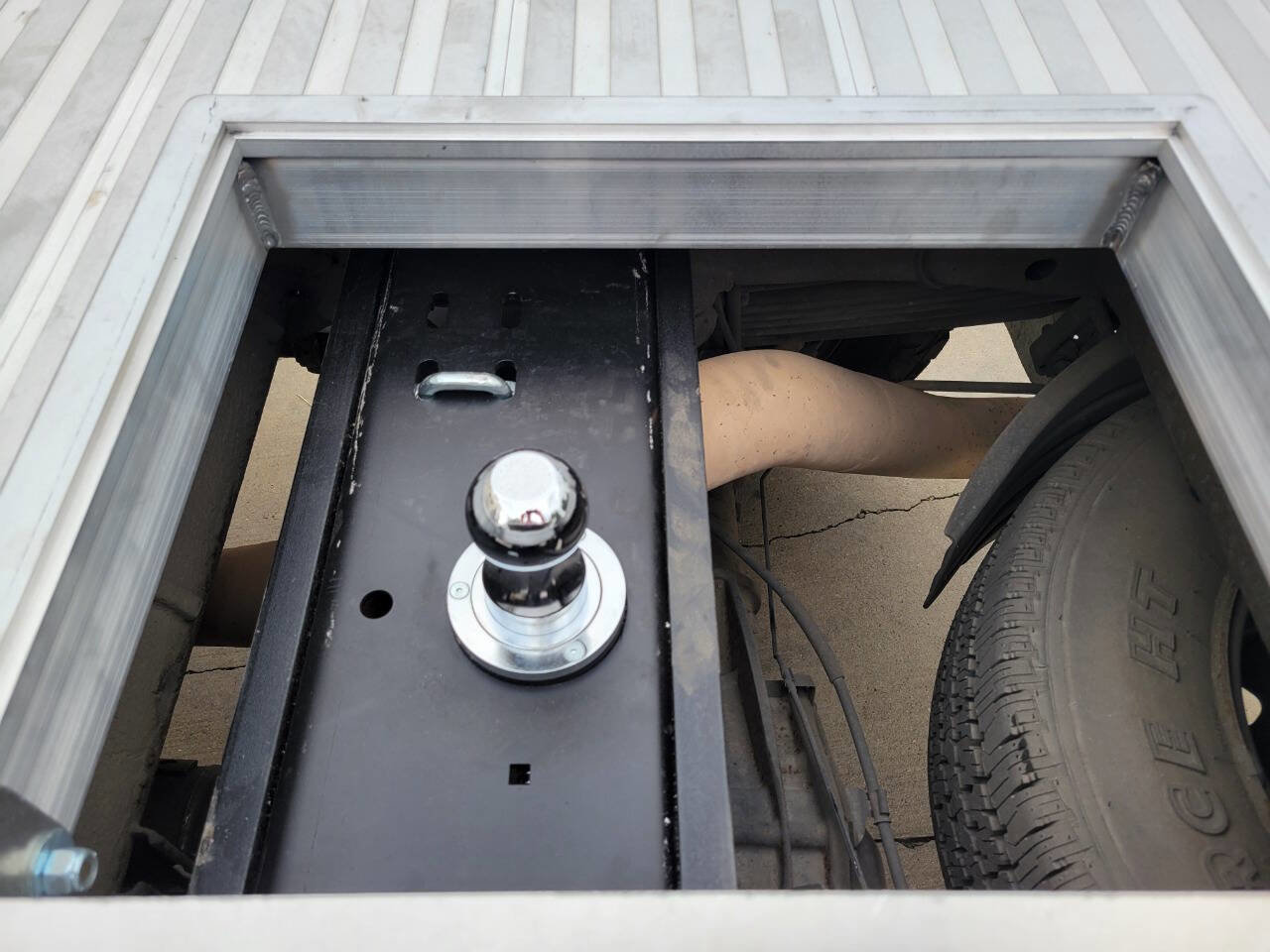 Used 2013 Chevrolet Silverado 3500 W/T image 17