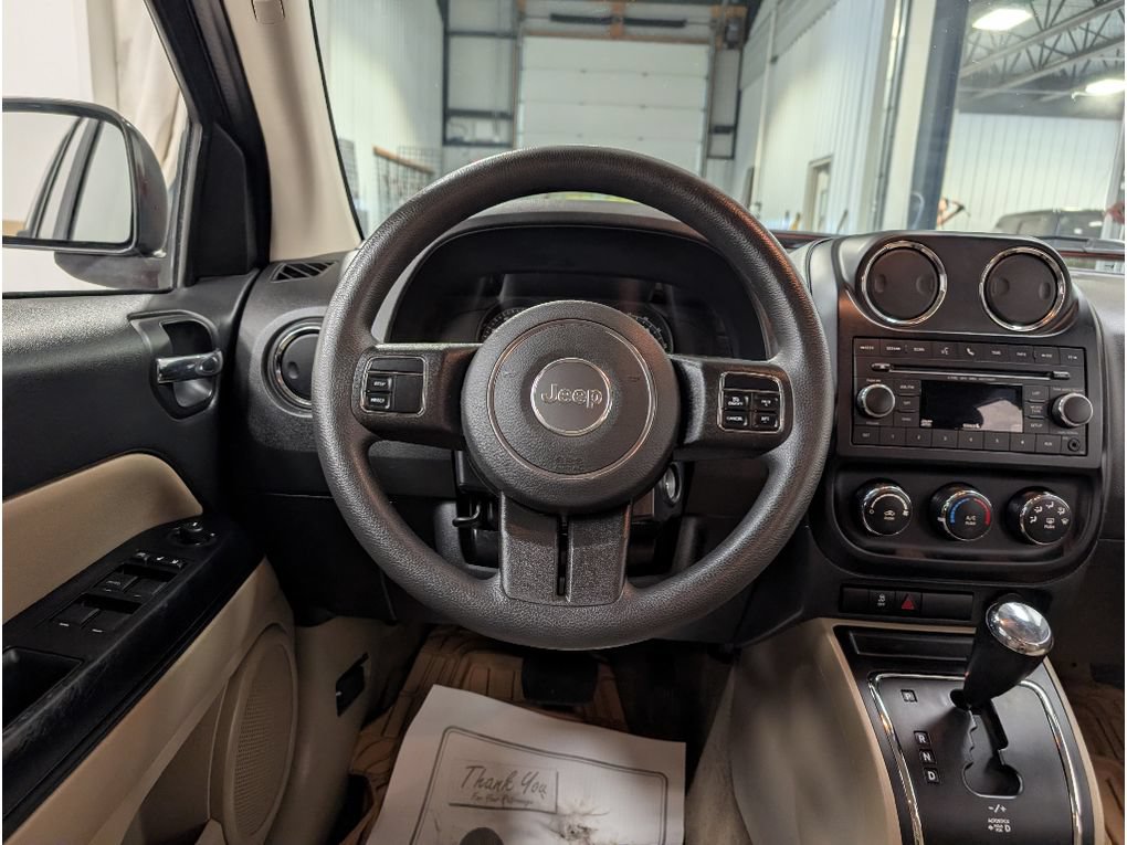Used 2014 Jeep Compass Sport w/ Power Value Group FWD image 11