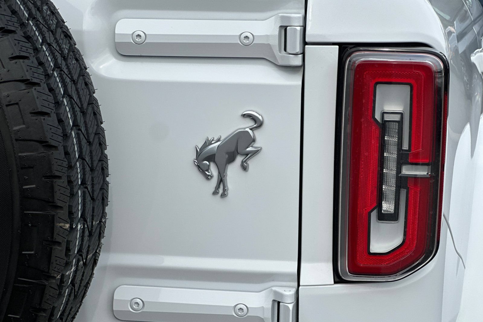 Used 2025 Ford Bronco Outer Banks AWD/4WD image 27