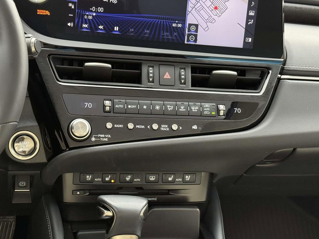 Used 2022 Lexus ES 350 Ultra Luxury image 18