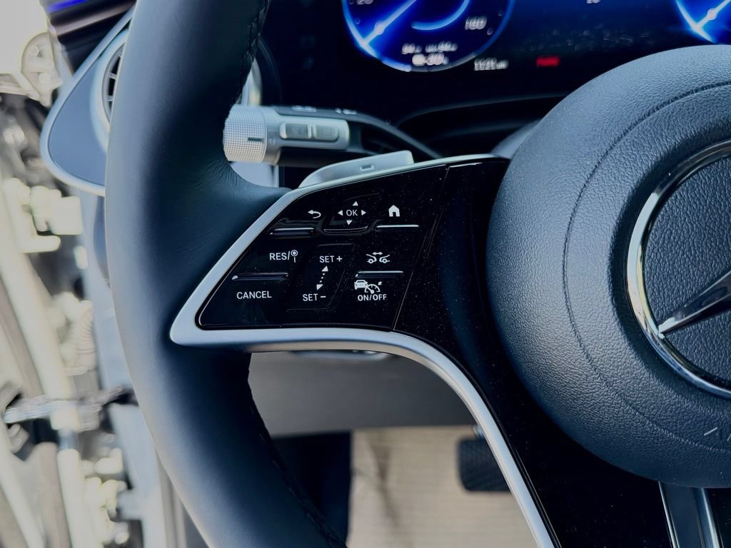 New 2026 Mercedes-Benz EQS 400 4MATIC SUV image 20