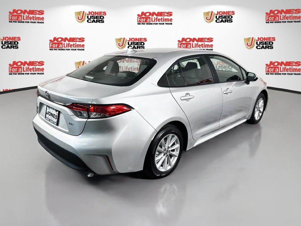 Certified 2026 Toyota Corolla LE w/ LE Premium Package FWD image 15