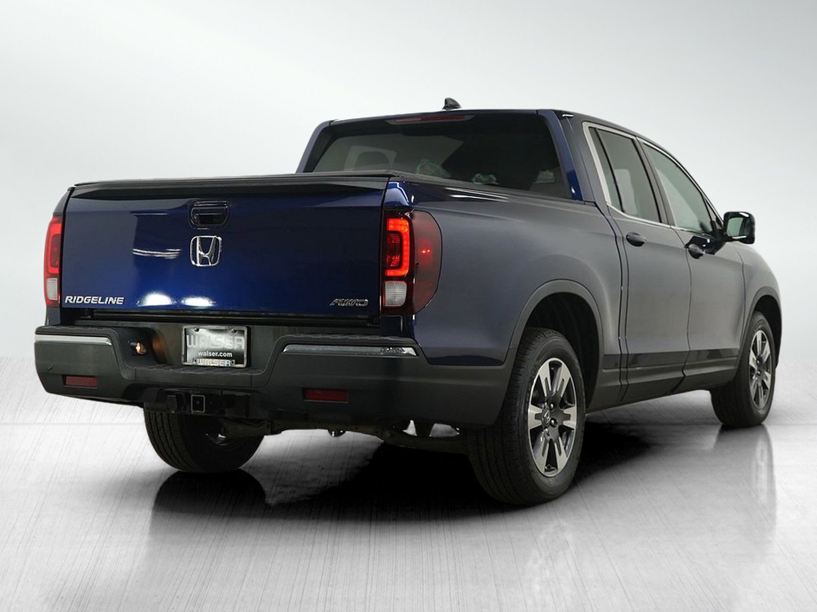 Used 2017 Honda Ridgeline RTL-T image 5