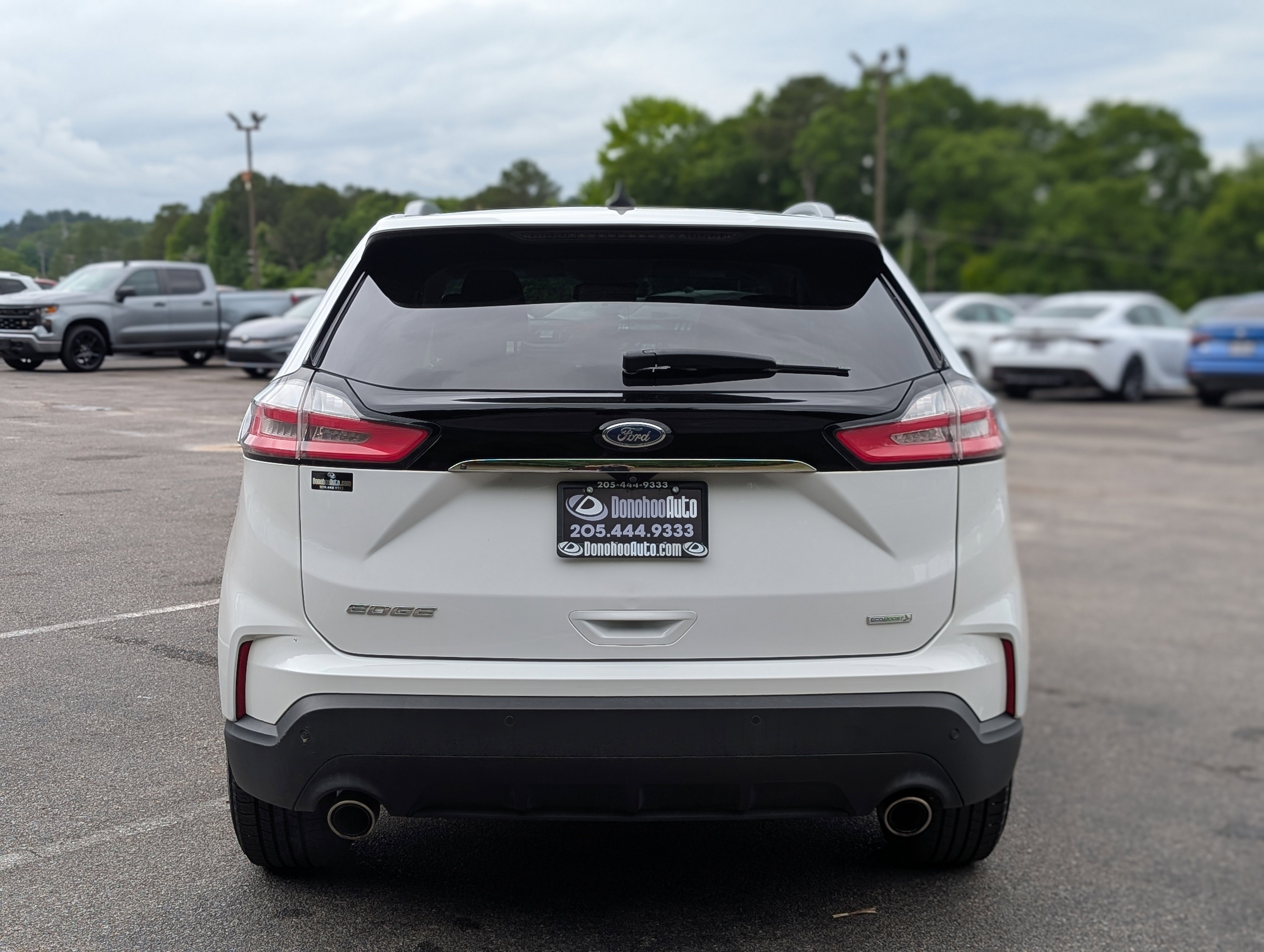 Used 2020 Ford Edge SE FWD image 8