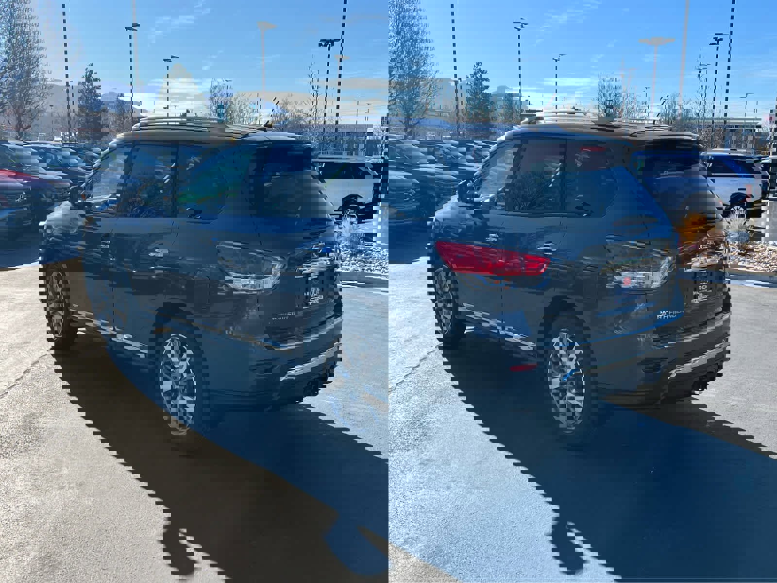 Used 2014 Nissan Pathfinder Platinum image 11