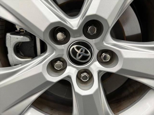 Certified 2025 Toyota Grand Highlander FWD image 17