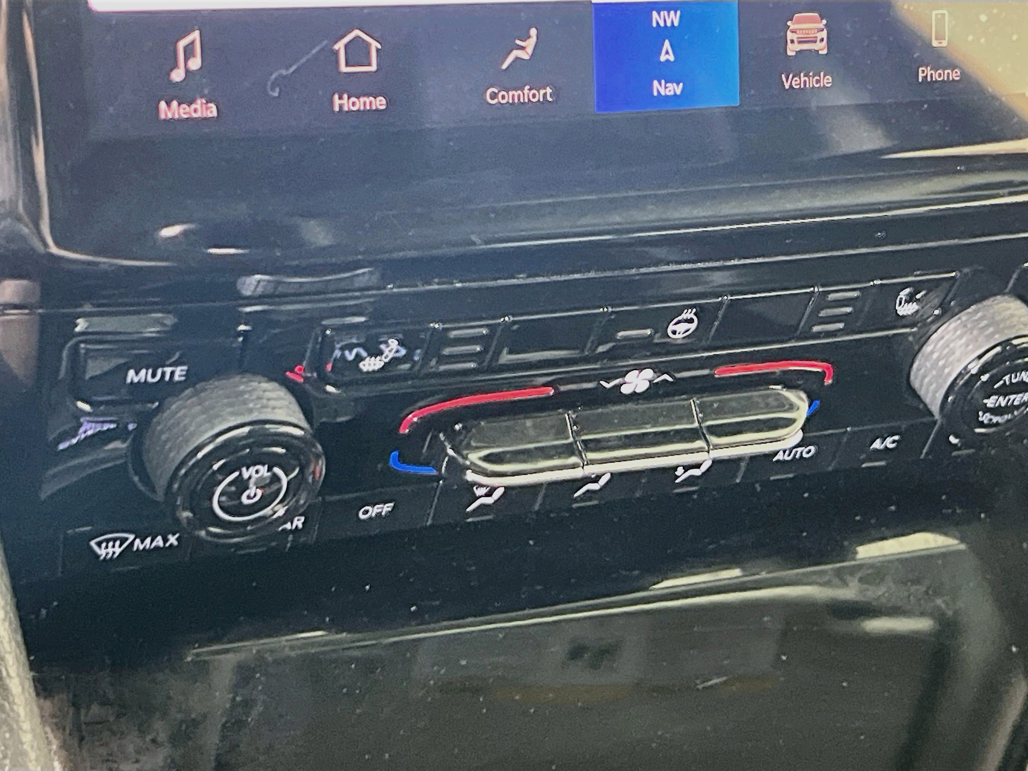 Used 2023 Jeep Grand Cherokee Limited image 20