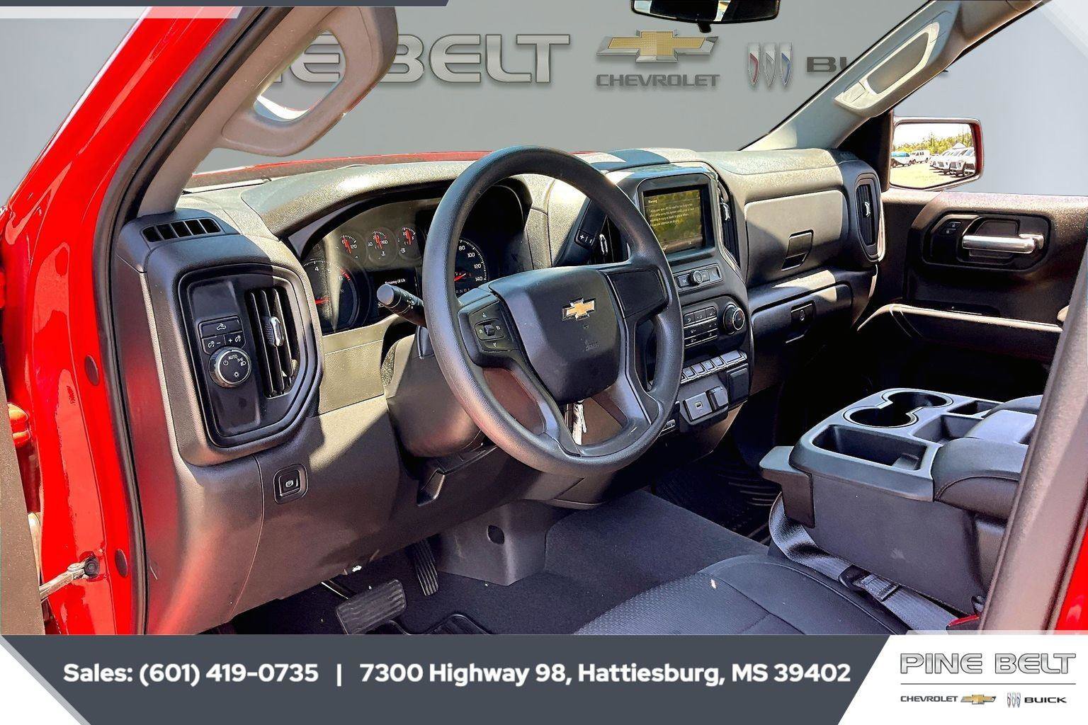 Used 2019 Chevrolet Silverado 1500 Custom w/ Custom Convenience Package RWD image 13