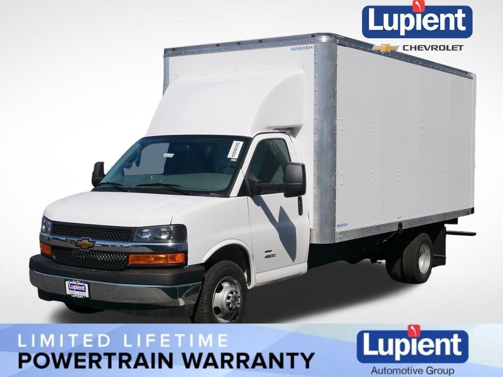 New 2025 Chevrolet Express 4500 4500 Series w/ Power Convenience Package image 11