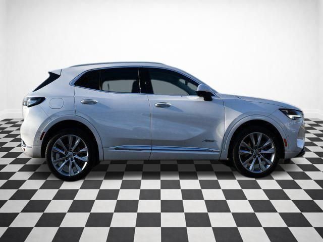 Certified 2023 Buick Envision Avenir image 30
