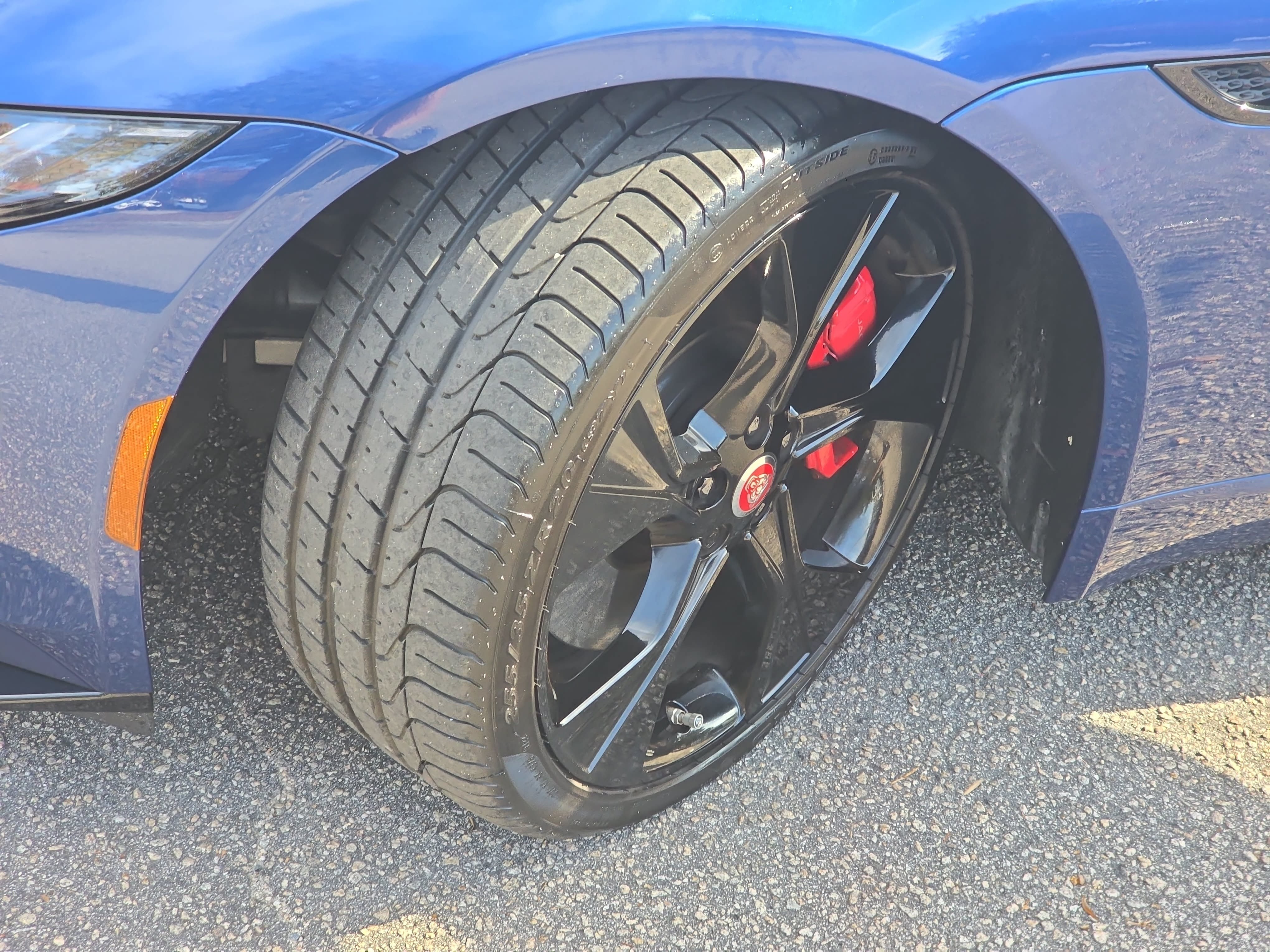 Certified 2023 Jaguar F-TYPE Convertible RWD image 28