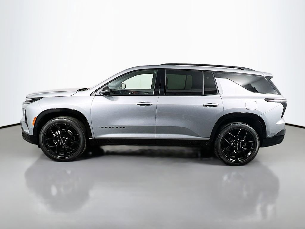 Used 2025 Chevrolet Traverse RS w/ LPO, Floor Liner Package AWD/4WD image 8