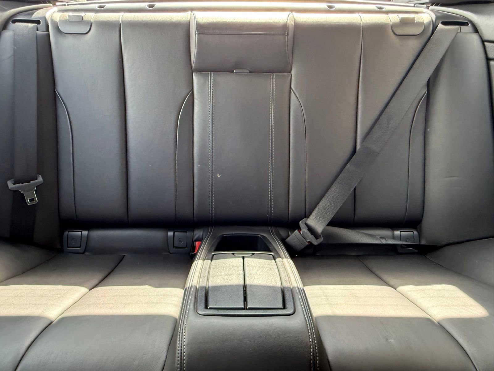 Used 2016 BMW M4 Convertible image 39