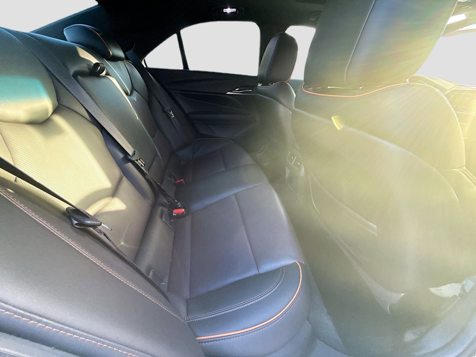 Used 2022 Cadillac CT4 V w/ LPO, ONYX Package image 27