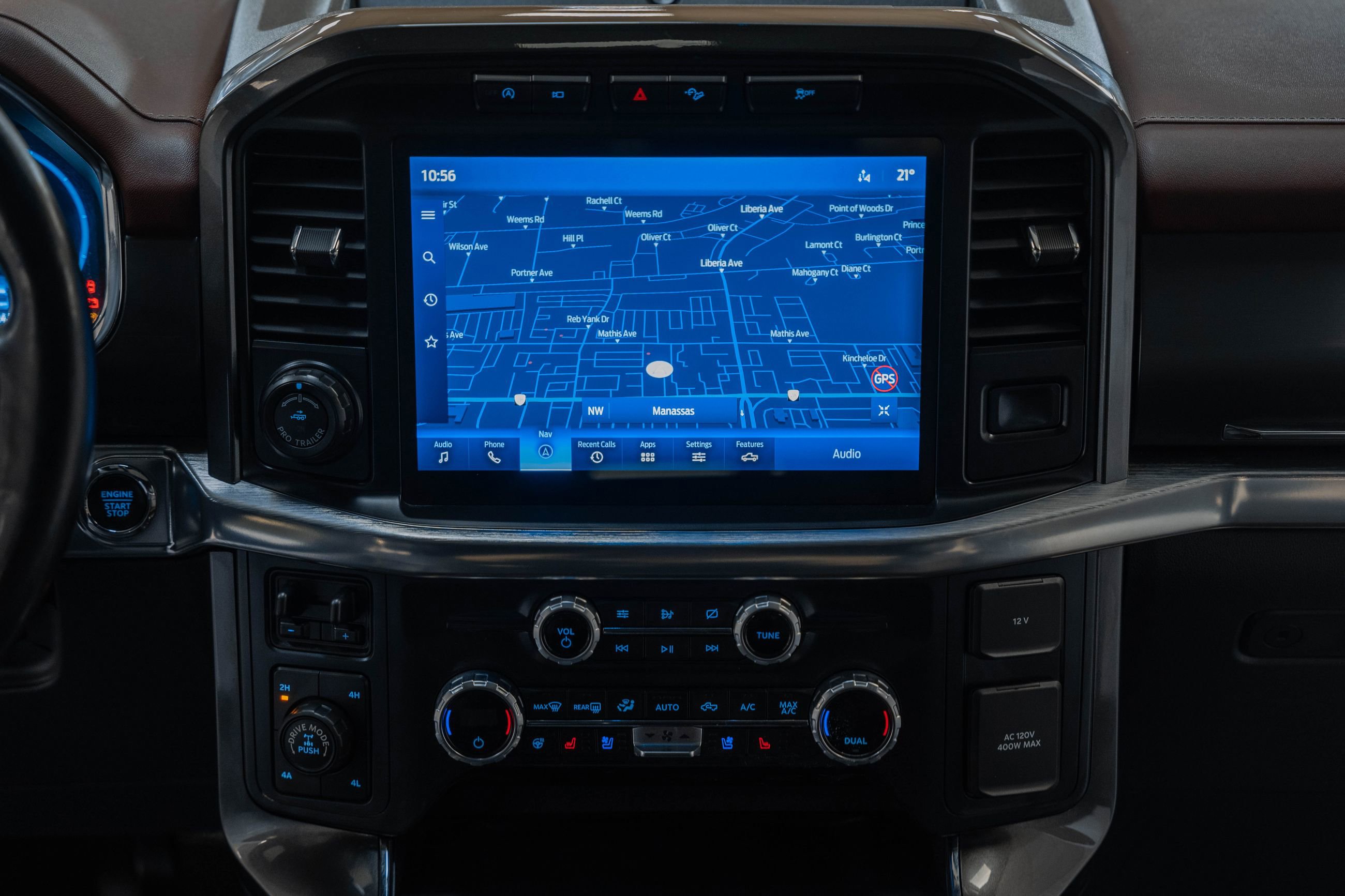 Certified 2021 Ford F150 Lariat w/ Equipment Group 502A High image 29