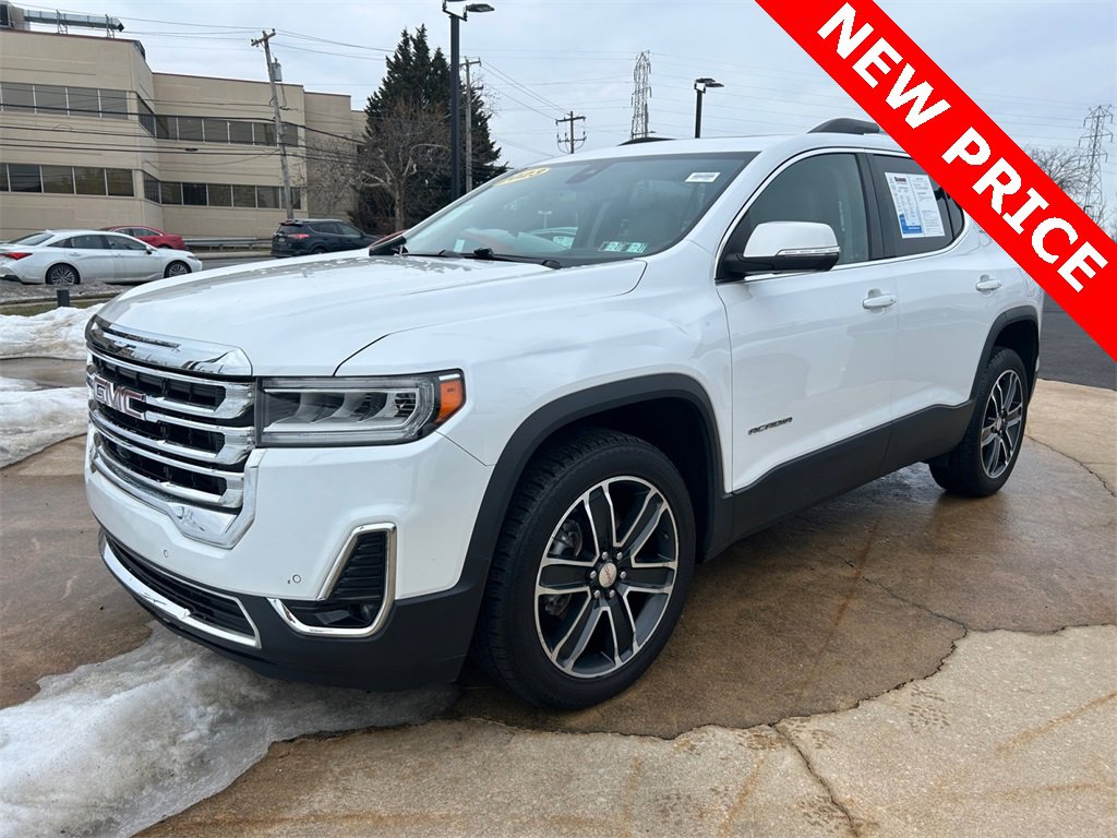 Used 2023 GMC Acadia SLT w/ Technology Package image 16