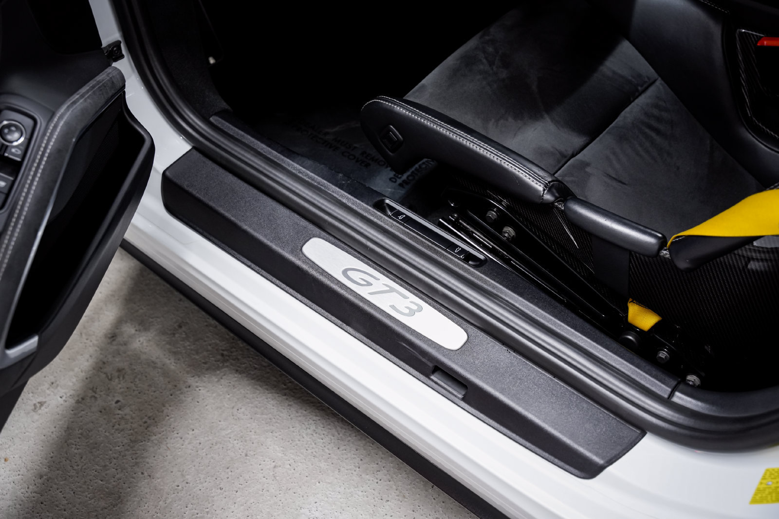 Used 2016 Porsche 911 GT3 RWD image 19