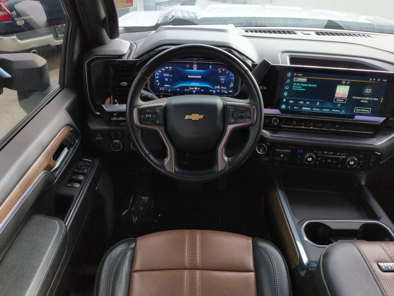 Used 2024 Chevrolet Silverado 3500 High Country w/ High Country Premium Package AWD/4WD image 15