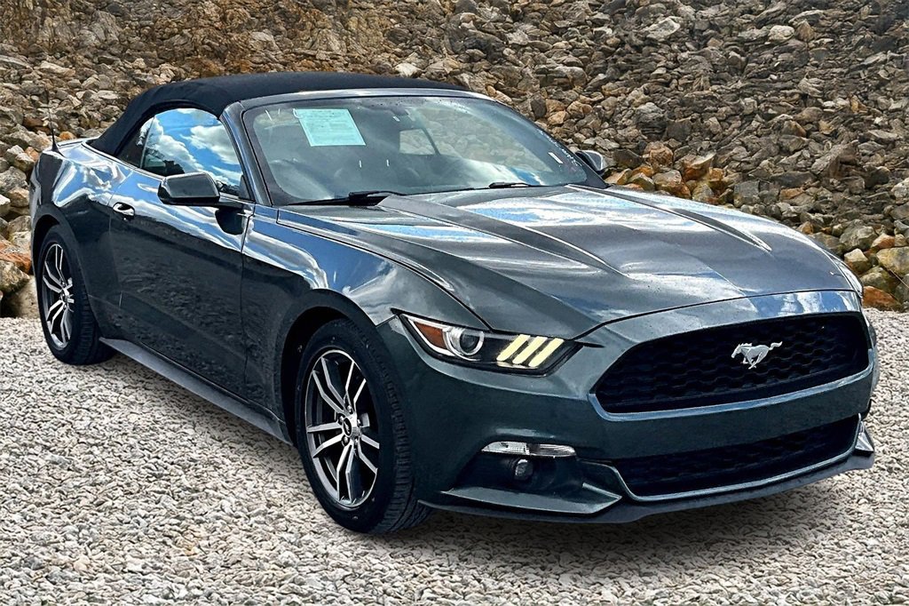 Used 2016 Ford Mustang Premium image 9