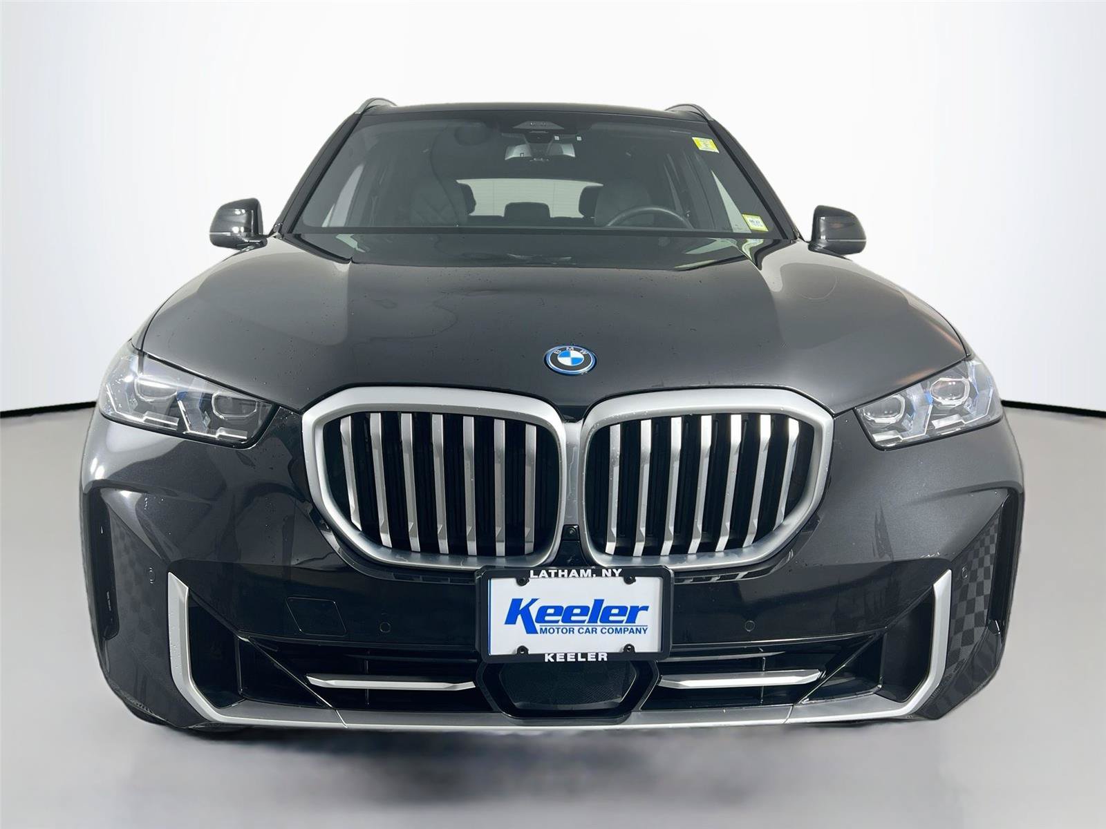Used 2026 BMW X5 xDrive50e w/ Climate Comfort Package AWD/4WD image 9
