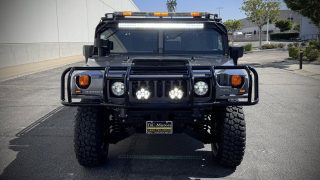 Used 2003 HUMMER H1 4-Door Wagon image 35