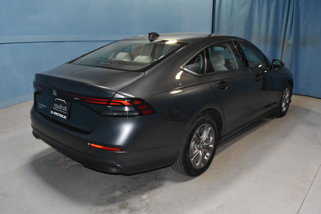 Used 2024 Honda Accord EX image 27