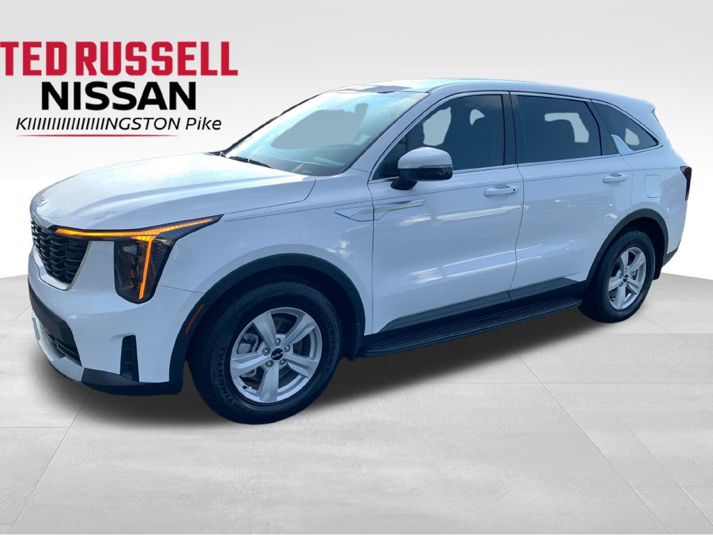 Used 2025 Kia Sorento LX