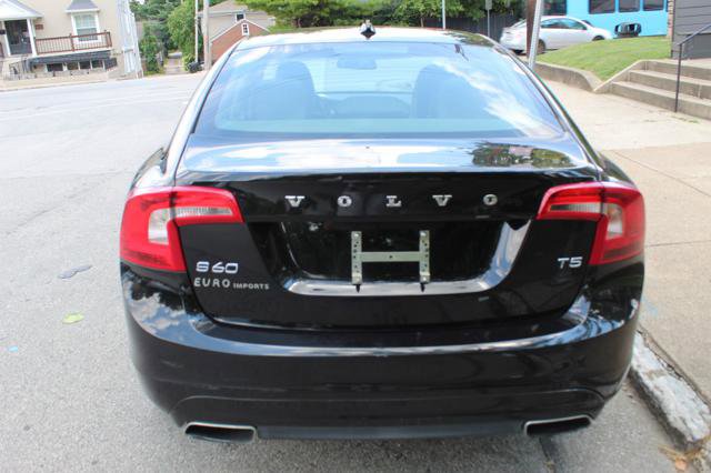 Used 2014 Volvo S60 T5 image 6