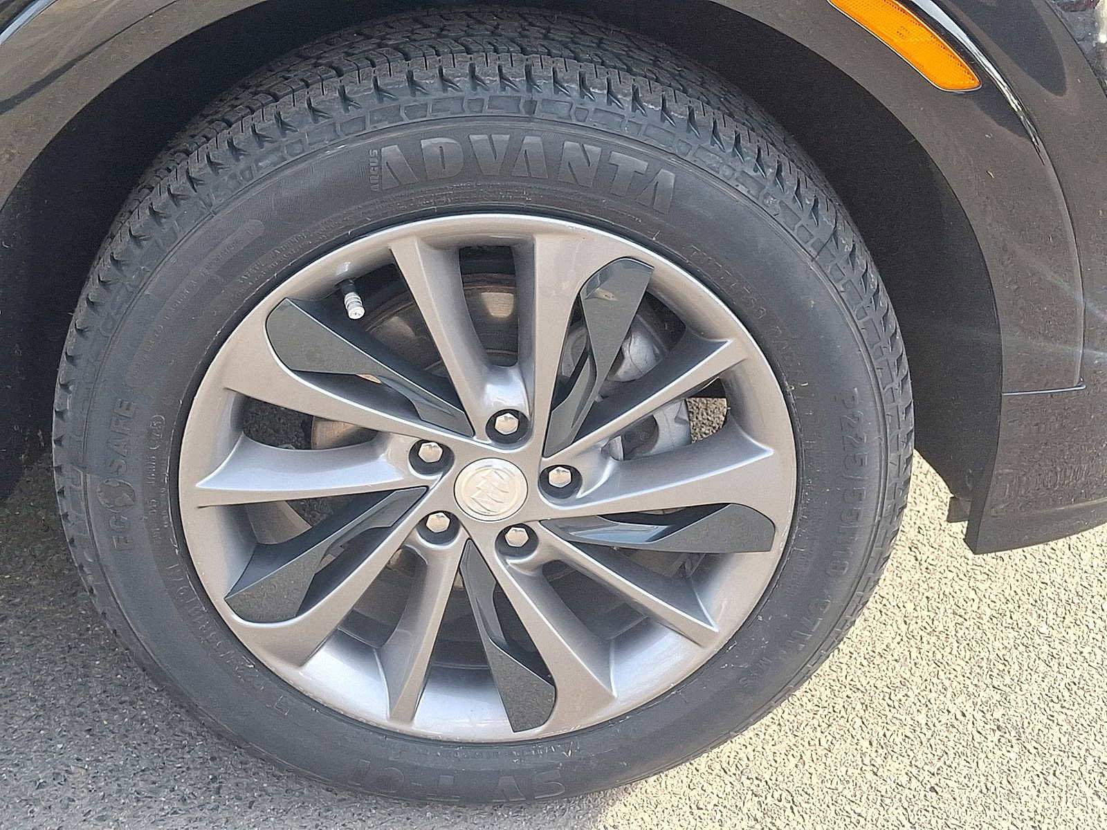 Used 2023 Buick Encore GX Select w/ Sport Touring Package image 24