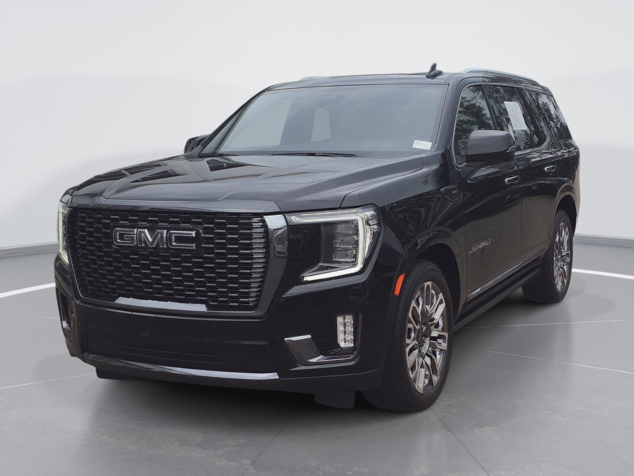 Used 2023 GMC Yukon Denali Ultimate AWD/4WD image 7