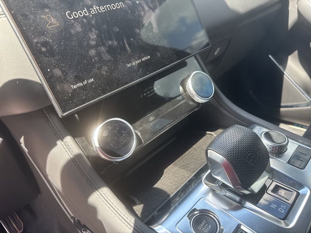 Used 2024 Jaguar F-PACE SVR AWD/4WD image 18