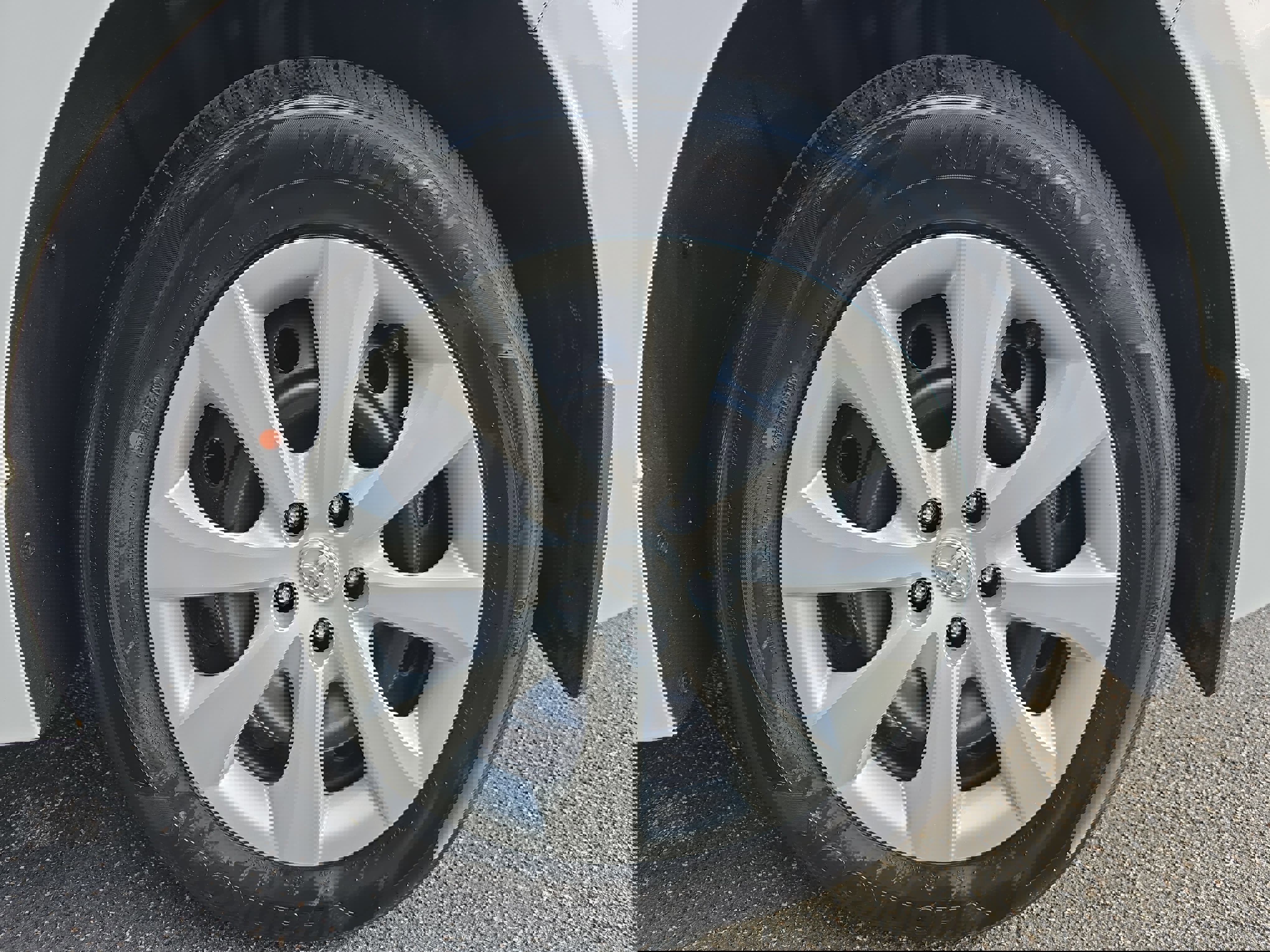 Used 2026 Toyota Corolla LE image 28