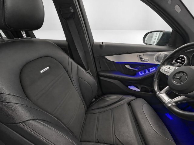 Used 2020 Mercedes-Benz GLC 63 AMG 4MATIC image 17