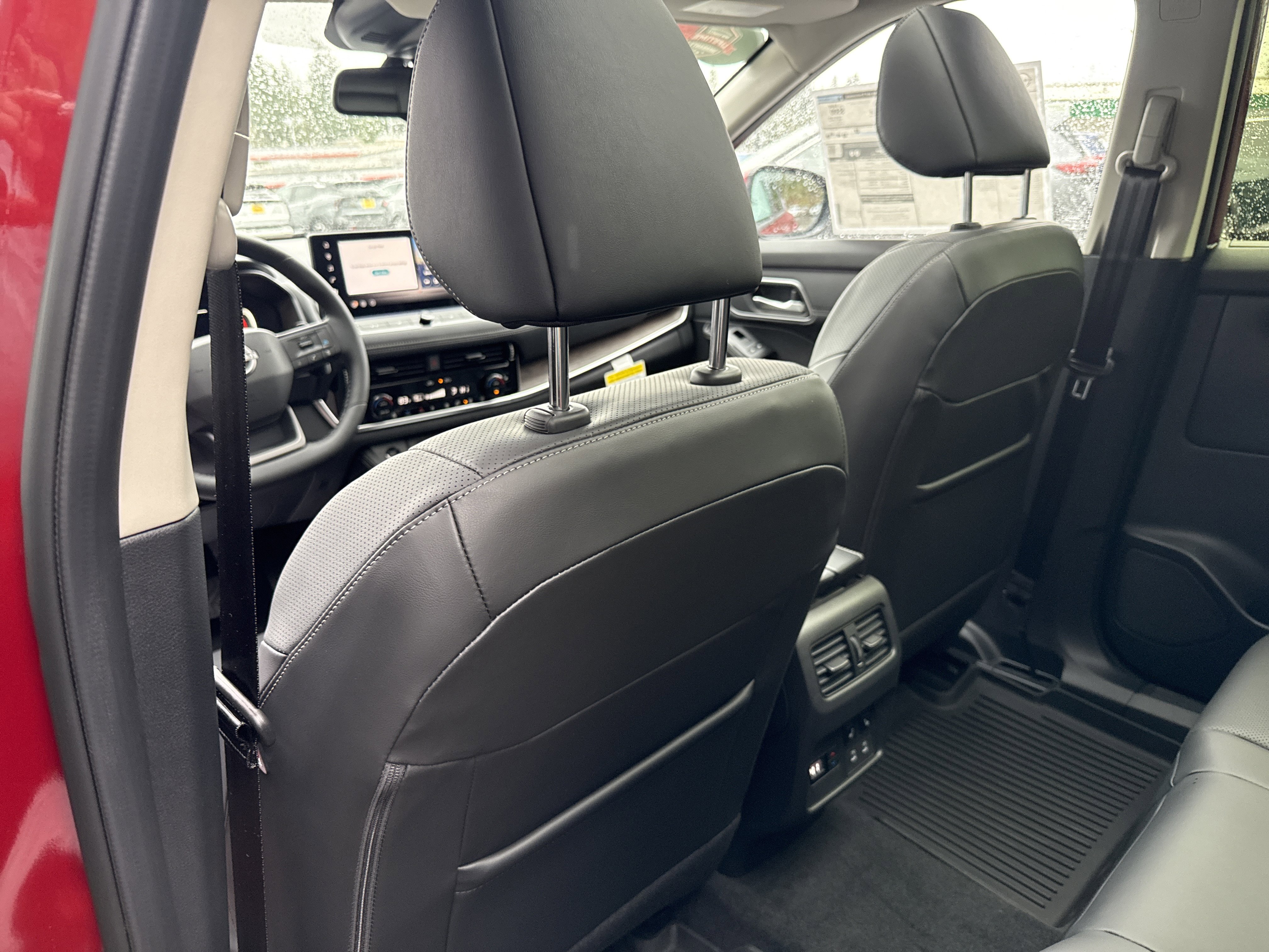 New 2026 Nissan Rogue Platinum AWD/4WD image 14