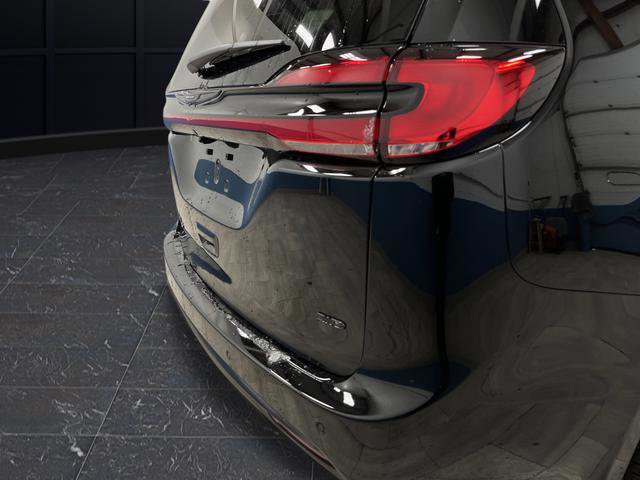 New 2026 Chrysler Pacifica Select w/ S Appearance Package image 33