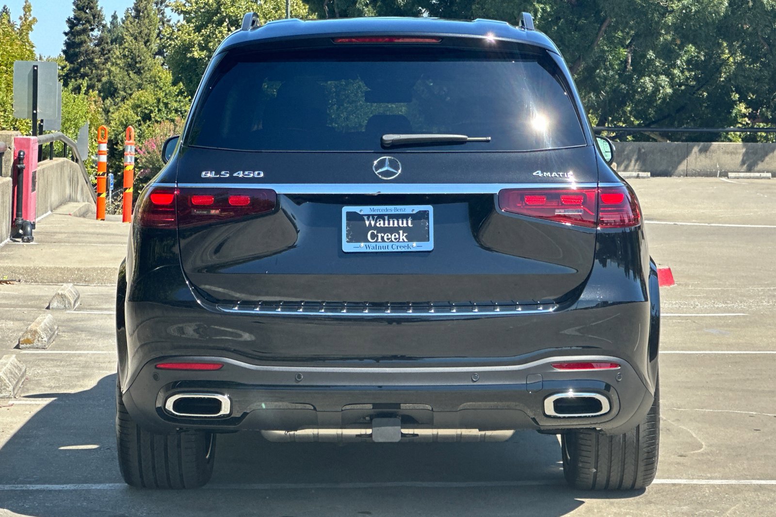 New 2025 Mercedes-Benz GLS 450 4MATIC image 9