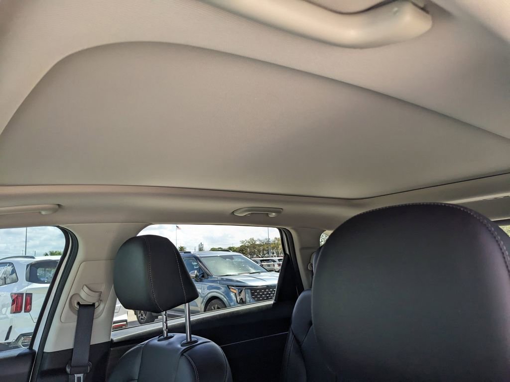 Certified 2023 Kia Sorento EX w/ Panoramic Sunroof Package image 24