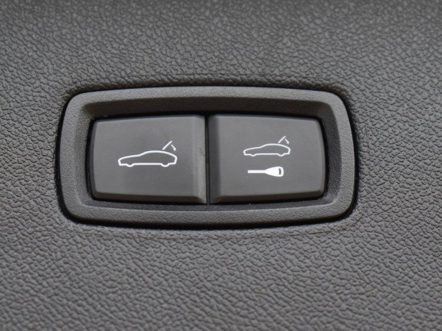 Used 2021 Porsche Cayenne AWD/4WD image 46